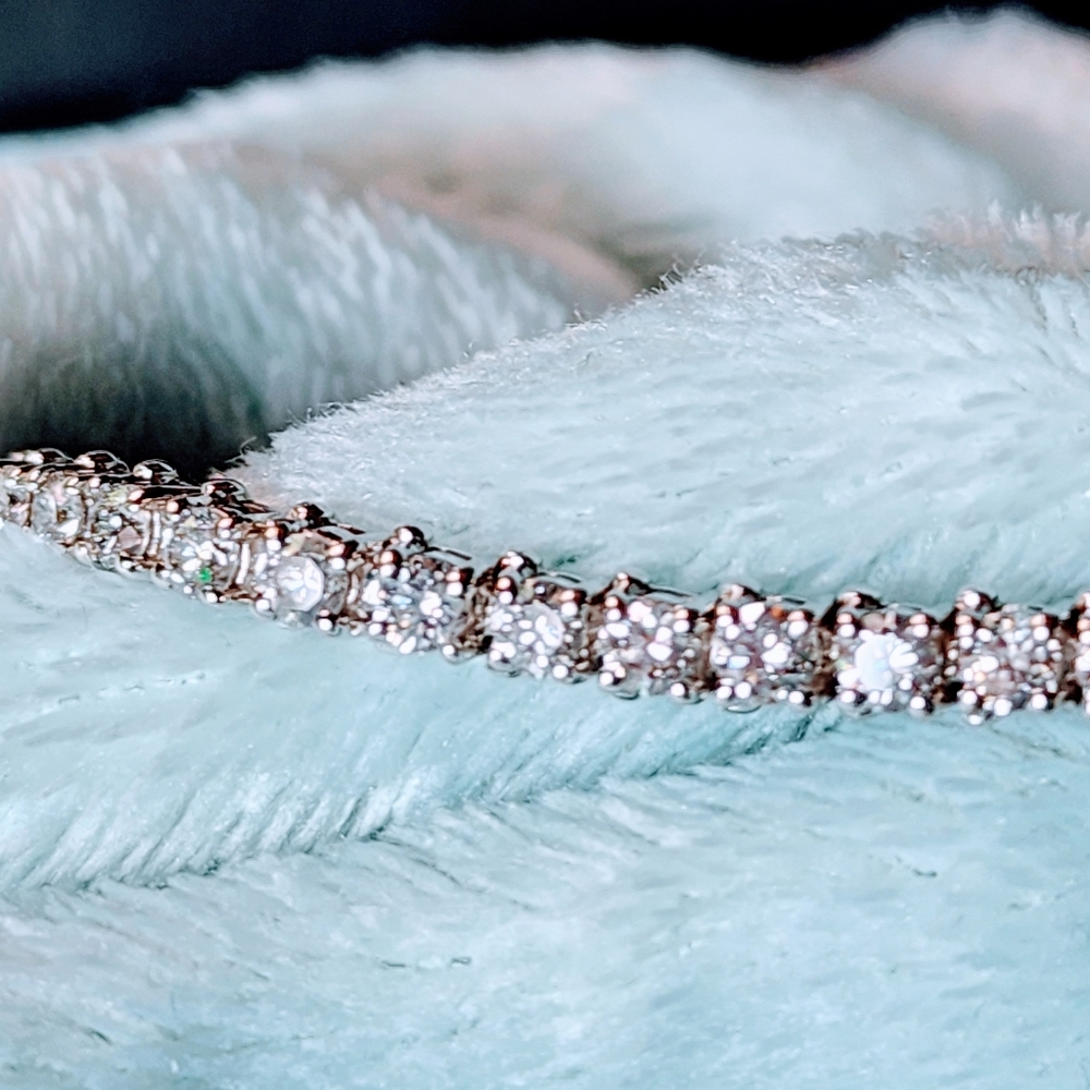 5 CARAT DIAMOND TENNIS BRACELET 7 INCHES